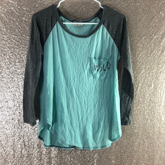 Free Kisses Tops - Casual Shirt Free Kisses Tops - Casual Shirt